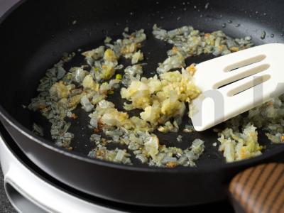 Tilapijos kotletai su ikriniu padažu Žingsnis 5