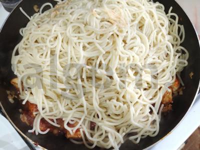 Makaronai su vištiena ir daržovėmis Žingsnis 9