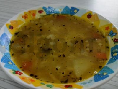 Sriuba su kiauliena ir orzo makaronais pagrindine nuotrauka