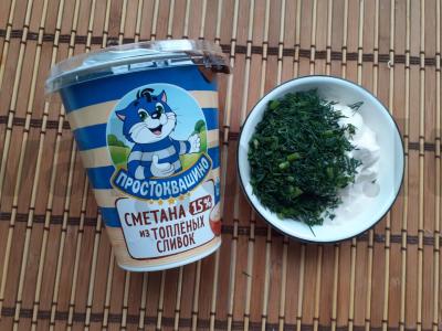 Blynai su grietinės, lydyto sviesto ir krapų įdaru Žingsnis 4