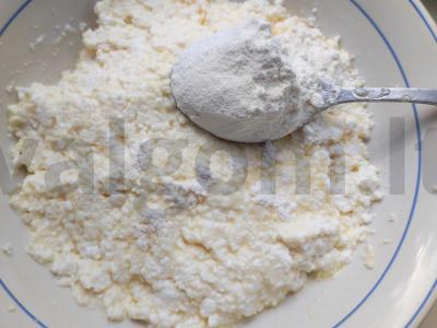 Sūrio blynai su grietine augaliniame aliejuje Žingsnis 4