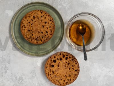 Naujametinė tortas su virta saldžia grietinėle Žingsnis 3