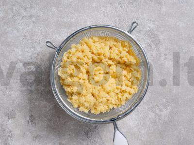 Makaronų kotletai Žingsnis 1