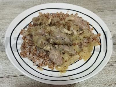 Vištienos širdelės grietinėje pagrindine nuotrauka