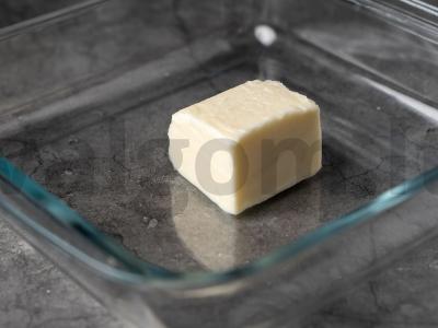 Apverstas pyragas su ananasais Žingsnis 1