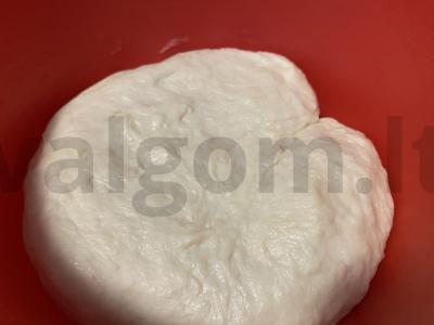 Purios picos su vyšniniais pomidorais ir mocarela Žingsnis 3