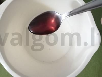 Pieninis kokteilis su braškių uogiene Žingsnis 2