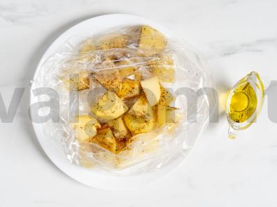 Bulvės mikrobangų krosnelėje Žingsnis 4