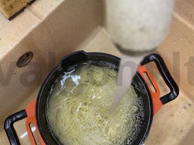 Spagečiai vaikui su sūrio kepure Žingsnis 4