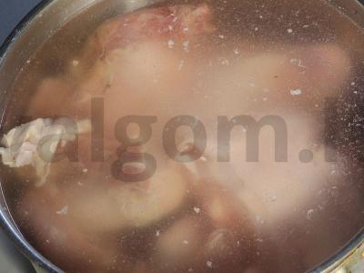 Grybų sriuba vištienos sultinyje su lagmanų makaronais Žingsnis 1