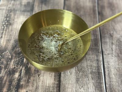 Salotos su kalmarais ir aštriais kiaušinių blynai Žingsnis 2