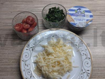 Kiaušinių ir varškės pusryčiai ant tortilijos Žingsnis 1