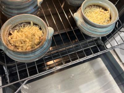 Grikių košė puoduose su grietinės padažu Žingsnis 6