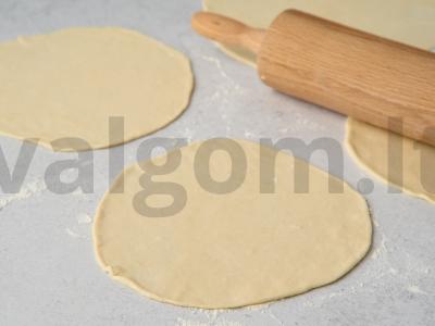 Kūtabai su sūriu ant keptuvės Žingsnis 8