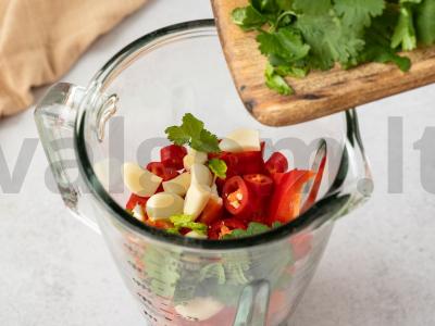 Pomidorų padažas su kalendra Žingsnis 2