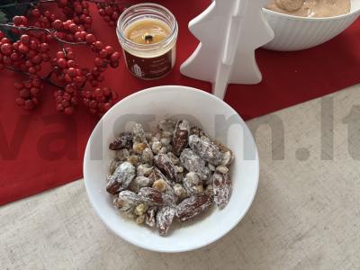 Aromatingas kalėdinis keksas Žingsnis 7