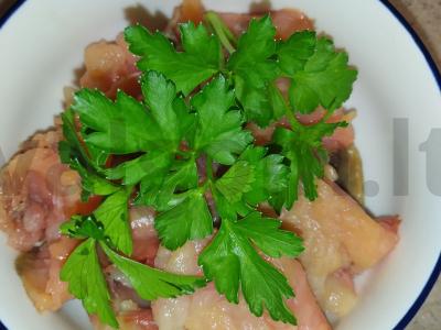 Sūdyta lašiša su žolelėmis pagrindine nuotrauka