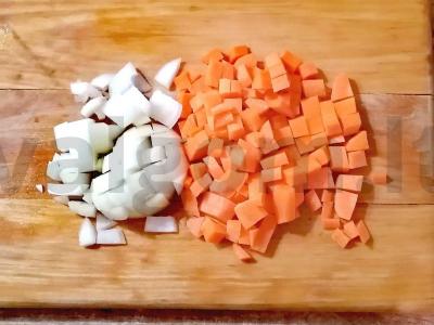 Priedas „Ryžiai su daržovėmis“ Žingsnis 1