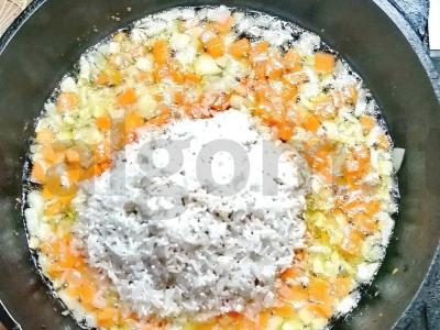 Priedas „Ryžiai su daržovėmis“ Žingsnis 2