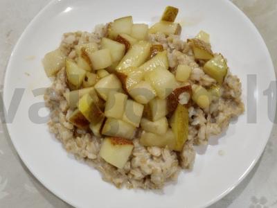 Skaniausia avižinė košė su kriauše pagrindine nuotrauka