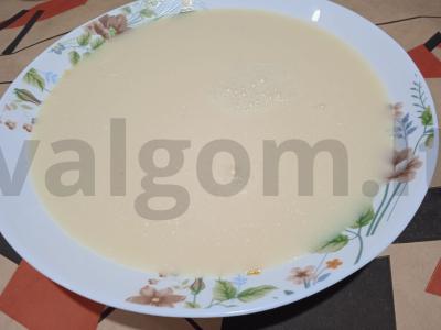 Tom Yum su vištiena ir jūros gėrybėmis Žingsnis 6