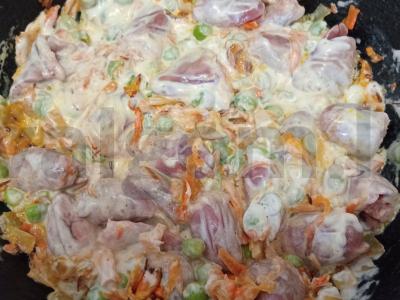 Kvinoja su troškintomis daržovėmis ir vištienos širdelėmis Žingsnis 8