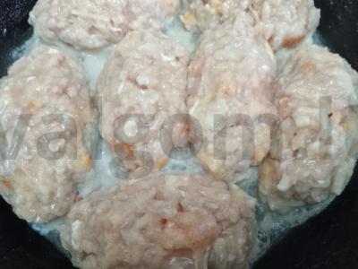 Kvapnūs vištienos kotletai Žingsnis 7