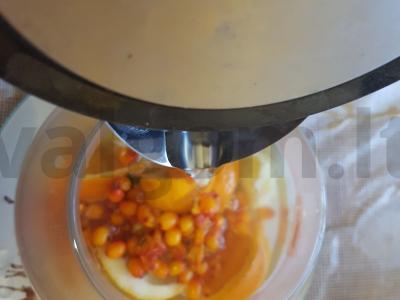 Vanilinis arbata su šaltalankiais ir citrusiniais vaisiais Žingsnis 5