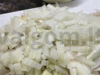 Kalakutiena grietinėlės padaže Žingsnis 2