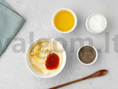 Vietnamietiškas sumuštinis su faršu ir daržovėmis Žingsnis 3