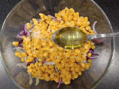 Naudingas vitaminų salotas su ridikėliais Žingsnis 5