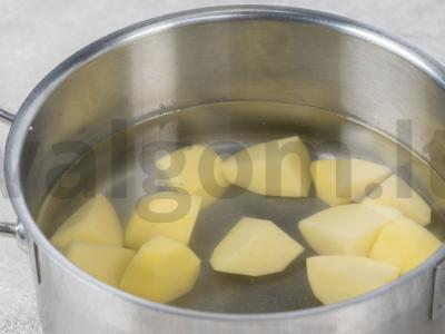 Grybų sriuba su grietinėlėmis ir bulvėmis Žingsnis 2