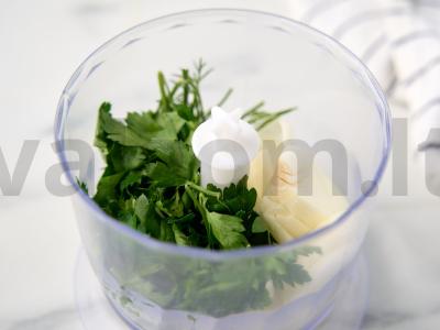 Jautienos ir vištienos lyulya-kebabas Žingsnis 2