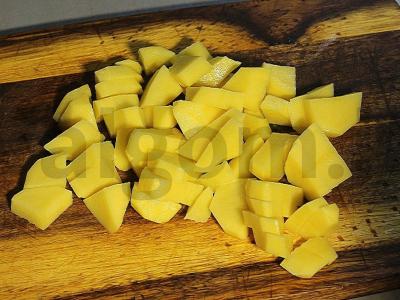 Šviežių ir raugintų kopūstų sriuba su duona ir lašiniais Žingsnis 4