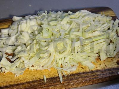 Šviežių ir raugintų kopūstų sriuba su duona ir lašiniais Žingsnis 7