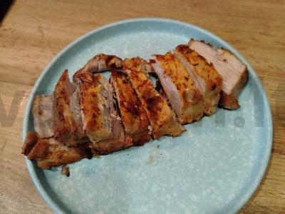 Kiauliena orkaitėje su paprika pagrindine nuotrauka