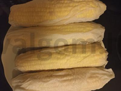 Kukurūza mikrobangų krosnelėje Žingsnis 3