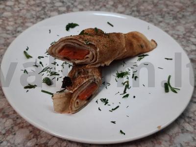 Blynų ritinėliai su raudona žuvimi pagrindine nuotrauka