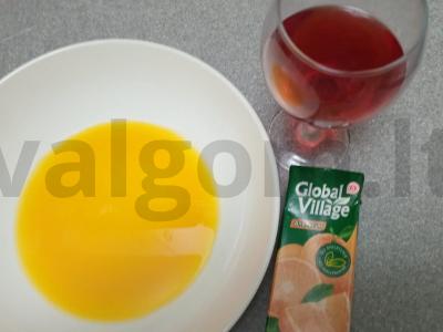 Karštas vynas su apelsinų sultimis ir raudonu vynu Žingsnis 1