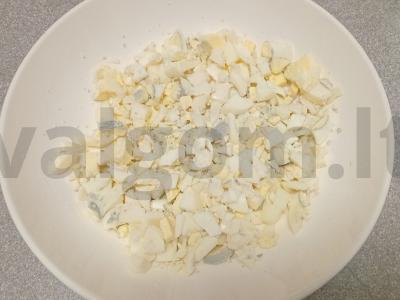 Okroška su virtiniu kiaulienos šniceliu ant duonos kvaso Žingsnis 1