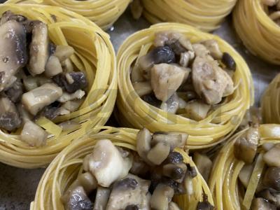 Įdaryti „Lizdai“ su vištienos krūtinėle Žingsnis 5