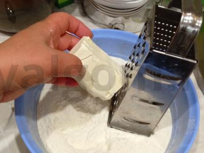 Riešutai su virta saldžia grietinėle Žingsnis 5