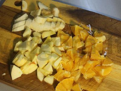 Vaisių salotos su jogurtu ir riešutais Žingsnis 2