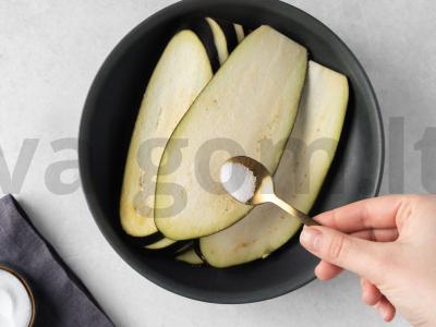 Baklažanai parmidžano Žingsnis 1