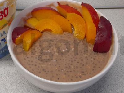 Šokoladinis pudingas su chia sėklomis pagrindine nuotrauka