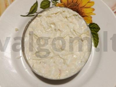 Salotas „Mimoza“ su sviestu Žingsnis 13