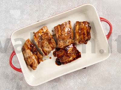 Šonkauliukai medaus padaže Žingsnis 4