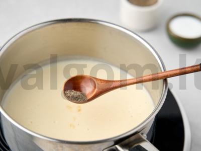 Makaronai su kiaušiniu ir sūrio padažu Žingsnis 4