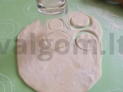 Namų virtiniai su kiaulienos faršu Žingsnis 7