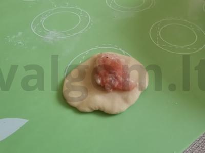 Namų virtiniai su kiaulienos faršu Žingsnis 8